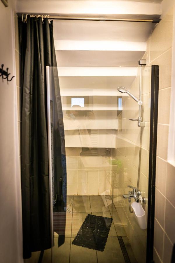 Fifty Shades Of Travel Apartment Brasov Exterior photo